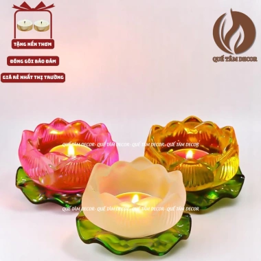 Đế Nến Hoa Sen Lưu Ly - Cốc Đựng Nến, Chân Nến Đèn Cầy Nhiều Màu Quế Tâm Decor 29.000 VND