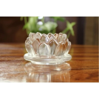 Đế nến sen thấp bằng thuỷ tinh cao cấp Đức Tín lung linh, giá chỉ 25.000 đồng