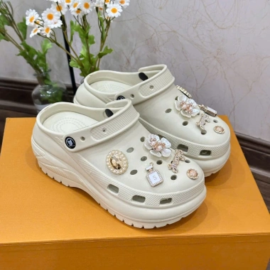 Dé sục nữ charm đá ngẫu nhiên đế cao 8cm EVA phong cách năng động - Giá chỉ 65.000₫
