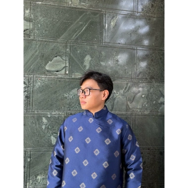 Deal Mở Bán Áo Dài Nam Cách Tân Hoạ Tiết Ô Vuông Ánh Kim, Đứng Phom Chuẩn Dáng 2H Unisex - 345.000