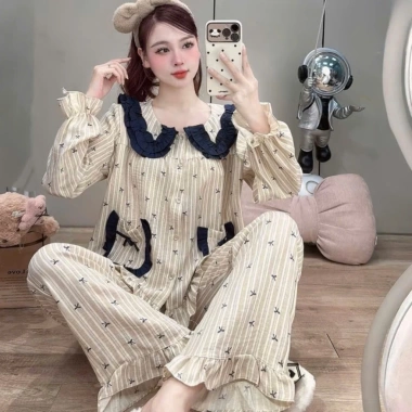 Deal Tết Bộ Đồ Ngủ Nữ JUSOKA Pijama Đũi Vân Mây Cổ Sen Viền Bèo Siêu Mềm 132.300đ