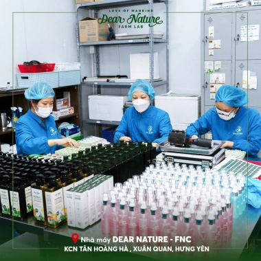 Dear Nature Nước Cân Bằng Da Hoa Bay Toner 200ml Dưỡng ẩm, Se lỗ chân lông, Sáng da 299.000₫ 2