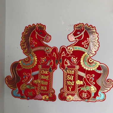 Decal Đôi Ngựa Đỏ Trang Trí Tết - Chúc Mừng Năm Mới Vạn Sự Như Ý - Giá 55.000₫