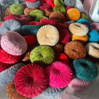 Đệm bánh xe, gối đệm trang trí phòng – vải nỉ nhung sang trọng, bền đẹp, giá 108.702đ giảm còn 89.100đ 8 Đệm bánh xe, gối đệm trang trí phòng – vải nỉ nhung sang trọng, bền đẹp, giá 108.702đ giảm còn 89.100đ 8