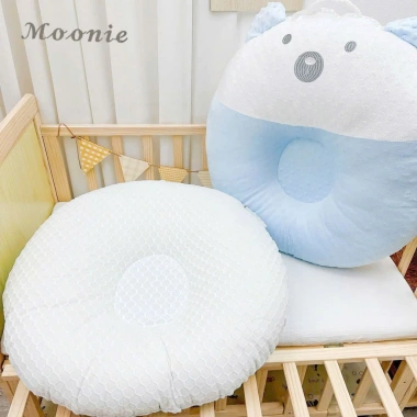 Đệm Chống Trào Ngược MOONIE Size Lớn 3 Màu Tone Hàn Nhẹ Nhàng, Đáng Yêu Cho Bé - 220k