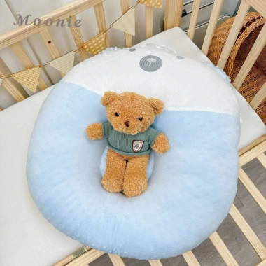 Đệm Chống Trào Ngược MOONIE Size Lớn 3 Màu Tone Hàn Nhẹ Nhàng, Đáng Yêu Cho Bé - 220k