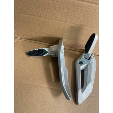 Đệm để chân sau xe điện Xmen Jeck V5 chính hãng - 1 đôi giảm giá giá chỉ 148.000 6 Đệm để chân sau xe điện Xmen Jeck V5 chính hãng - 1 đôi giảm giá giá chỉ 148.000 6