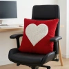 Đệm gối sofa Valentine giới hạn - Thêu trái tim đỏ trắng, mềm mại sang trọng, giảm giá 144.288 VND 3