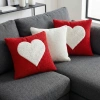 Đệm gối sofa Valentine giới hạn - Thêu trái tim đỏ trắng, mềm mại sang trọng, giảm giá 144.288 VND 6
