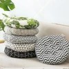 Đệm lót ghế tròn 40‑45cm Nhà Xinh Decor canvas họa tiết, văn phòng du lịch - 26.000₫ 8