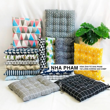 Đệm ngồi bệt hoa văn pattern hình 33 - 3 kích thước 40/45/50cm giá ưu đãi 54.900₫ 4 Đệm ngồi bệt hoa văn pattern hình 33 - 3 kích thước 40/45/50cm giá ưu đãi 54.900₫ 4