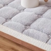 Đệm Sofa Nhung Giả Lông Thỏ Cao Cấp - Mềm Mại Ấm Áp, Chống Trượt cho Ghế Gỗ 3