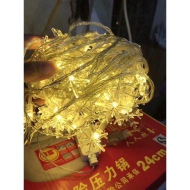 Đèn Bông Tuyết 10m có phích nối - Dây LED trang trí, giá ưu đãi 49.000₫ 5