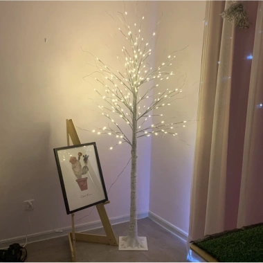 Đèn cây LED trang trí Bạch Dương 1m2-1m8 – Ánh sáng rực rỡ, giảm giá 429.000₫