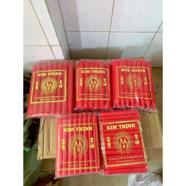 Đèn Cầy Sáp Thơm Đỏ 12 Cây 1kg Cao 25cm Đường Kính 3cm Giá Ưu Đãi 98.000₫