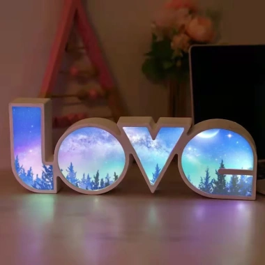 Đèn chữ LOVE 3D hộp LED để bàn - Trang trí phòng ngủ, phòng khách, bàn PC - Mẫu mới 2.024, giá chỉ 30.000 VND