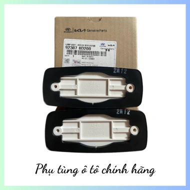 Đèn Dán Phản Quang MOBIS 92.307-8D200 - Hàng Xịn Chính Hãng, Giá 225.000 VNĐ, Dễ Lắp Xe County 4 Đèn Dán Phản Quang MOBIS 92.307-8D200 - Hàng Xịn Chính Hãng, Giá 225.000 VNĐ, Dễ Lắp Xe County 4
