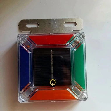 Đèn LED an toàn ban đêm ô tô, đèn hậu không dây – sáng mạnh, dễ lắp đặt, tiết kiệm năng lượng, giá ưu đãi 126.734 VND