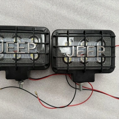 Đèn LED mái vòm Jeep 4 bánh chạy điện - Ánh sáng mạnh, tiết kiệm, lắp nhanh 174.902₫