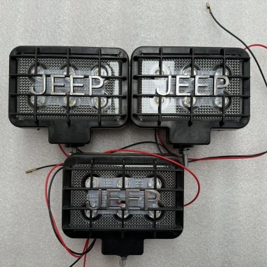Đèn LED mái vòm Jeep 4 bánh chạy điện - Ánh sáng mạnh, tiết kiệm, lắp nhanh 174.902₫