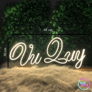 Đèn LED Neon chữ Vu Quy 30x68 cm màu vàng nhạt – Trang trí đám cưới sang trọng, chỉ 60.000₫