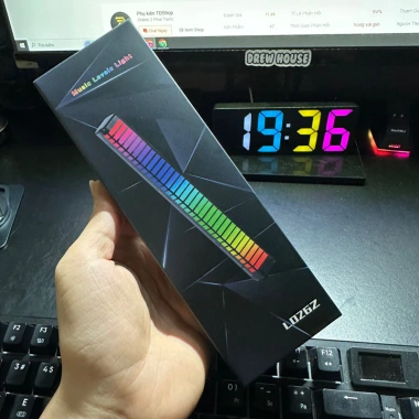 Đèn Led RGB nháy theo nhạc 16 triệu màu, gắn xe hơi, để bàn laptop, có pin, giá tốt 98.000₫