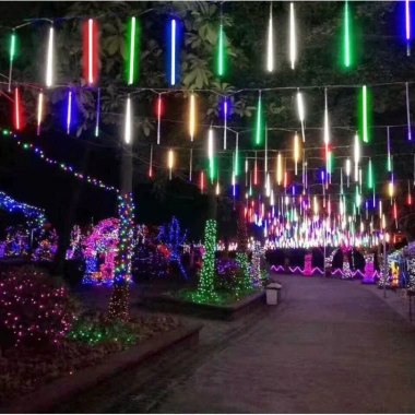 Đèn LED Sao Băng 8 Ống 50cm Chống Nước Trang Trí Cây Lễ Tết Giá 100.000 VND 7