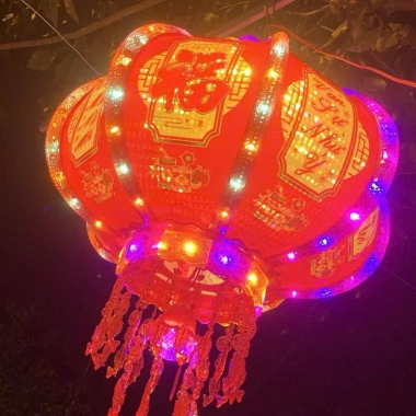 Đèn Lồng Cầu Điện Xoay 360 Chữ Nổi Lấp Lánh 100cm - Mẫu Mới Trang Trí Tết, Giá Ưu Đãi 299.999₫