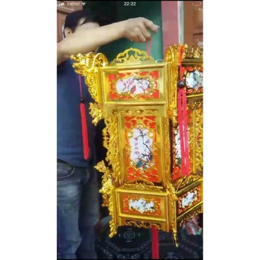 Đèn lồng nhựa giả gỗ lục giác 6 cạnh hoa văn – Trang trí lễ Tết, chỉ 219.000 VNĐ sỉ lẻ