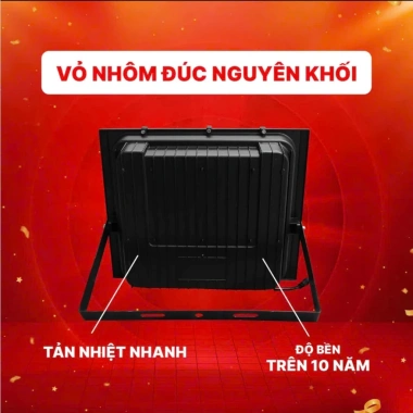 Đèn năng lượng mặt trời 1.000W chuẩn Xi, tấm pin 35x70cm nhôm đúc, siêu sáng 13-15h, siêu bền - Giá 1,7 triệu
