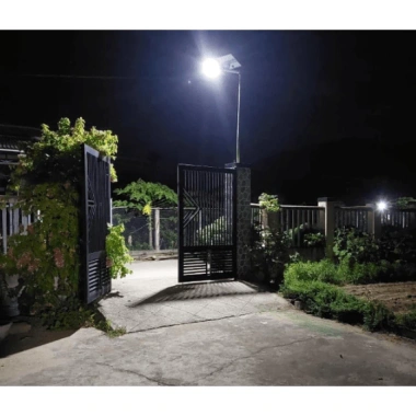 Đèn năng lượng mặt trời JDE-6.300 300W bàn chải - Tiết kiệm điện, giá 2.058.000 VND
