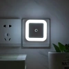 Đèn ngủ LED Roly tiết kiệm điện, ánh sáng nhẹ nhàng cho phòng ngủ, hành lang, cầu thang – chỉ 30.910₫ 6