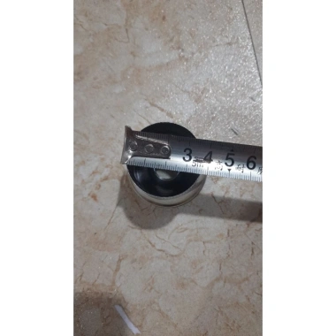 Đèn pin 2 pin D CHỈ DECOR - Giá 50.000, không chiếu sáng, sửa nhanh