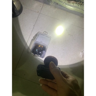 Đèn pin đội đầu A4 30W chiếu xa siêu sáng, kèm sạc & dây đeo – 39.000, FREESHIP 9 Đèn pin đội đầu A4 30W chiếu xa siêu sáng, kèm sạc & dây đeo – 39.000, FREESHIP 9