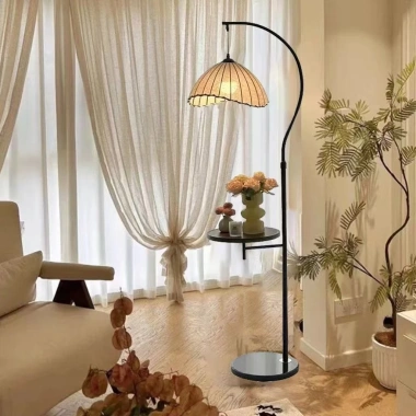 Đèn Sàn Trung Cổ CM56B – Trang Trí Sofa, Đèn Bàn Kèm Kệ, Giá Ưu Đãi 725.000₫ 2