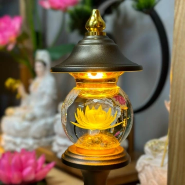 Đèn Thờ Hoa Sen Pha Lê Hình Cầu, Thân Hợp Kim Nâu, LED - Tuệ Nga, 1.050.000 VND