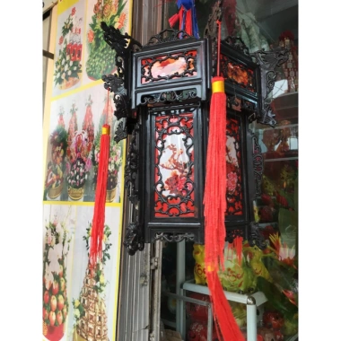 Đèn trang trí lục lăng giả gỗ nhựa 45F MINH AN, đèn lồng treo Tết, giảm còn 219.000đ 2 Đèn trang trí lục lăng giả gỗ nhựa 45F MINH AN, đèn lồng treo Tết, giảm còn 219.000đ 2