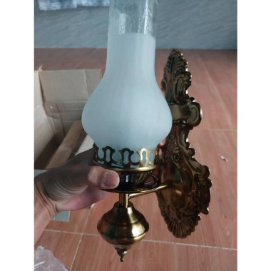 Đèn tường dầu đẹp, phòng thờ & cầu thang, kèm bóng đèn tiết kiệm 135.000₫