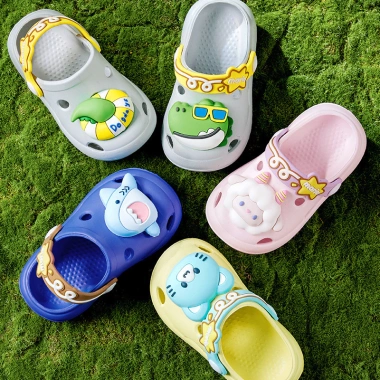 Dép bé Mario Động Vật – Thoáng mát, họa tiết cá mập, cá sấu – 176.904đ 3 Dép bé Mario Động Vật – Thoáng mát, họa tiết cá mập, cá sấu – 176.904đ 3