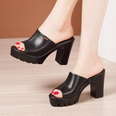 Đép cao gót quai bản phối chữ 7P SUN giảm còn 355.000đ Giá ưu đãi 355k 4 Đép cao gót quai bản phối chữ 7P SUN giảm còn 355.000đ Giá ưu đãi 355k 4