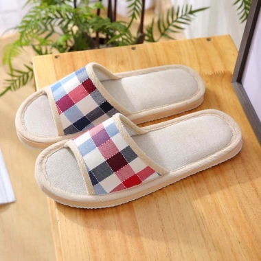 Dép Caro đi trong nhà họa tiết mèo êm ấm, đế chống trơn trượt, nhiều màu - Giá 35.888 VND