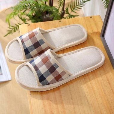 Dép Caro đi trong nhà họa tiết mèo êm ấm, đế chống trơn trượt, nhiều màu - Giá 35.888 VND 7 Dép Caro đi trong nhà họa tiết mèo êm ấm, đế chống trơn trượt, nhiều màu - Giá 35.888 VND 7