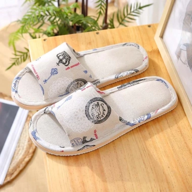 Dép Caro đi trong nhà họa tiết mèo êm ấm, đế chống trơn trượt, nhiều màu - Giá 35.888 VND 9 Dép Caro đi trong nhà họa tiết mèo êm ấm, đế chống trơn trượt, nhiều màu - Giá 35.888 VND 9