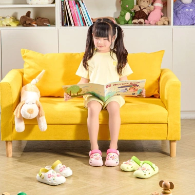 Dép cross bé gái Mario 5 tuổi+ màu pastel tươi tắn kèm phụ kiện hoa anh đào thời trang - Giá ưu đãi 207.360 VND 4