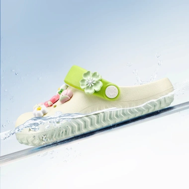 Dép cross bé gái Mario 5 tuổi+ màu pastel tươi tắn kèm phụ kiện hoa anh đào thời trang - Giá ưu đãi 207.360 VND 7