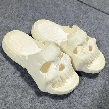 Dép Đi Trong Nhà Đầu Lâu Đế Dày HOT TREND 2.023 Hàng Loại 1 Size 36-45 Giá Ưu Đãi 160k