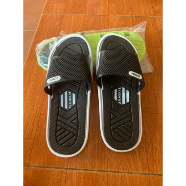 Dép lê nam nữ thời trang, đế chống trơn trượt, không thấm nước - Giá chỉ 59.000đ 7 Dép lê nam nữ thời trang, đế chống trơn trượt, không thấm nước - Giá chỉ 59.000đ 7