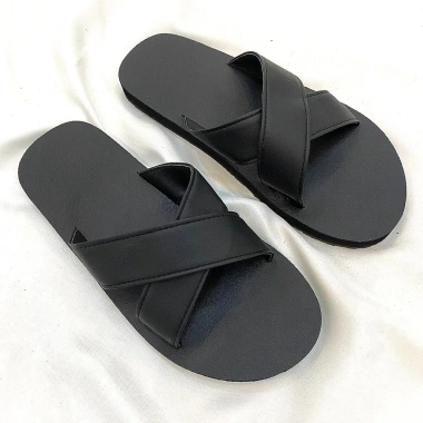 Dép Nam Nữ M102 Quai Chéo X Siêu Nhẹ Bám Đế Đường Thích Hợp Đi Chơi Du Lịch Giá 97.750₫ 10