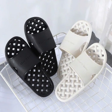 Dép nhà tắm có lỗ thoáng, dép đi trong nhà, văn phòng, chất liệu mềm dẻo êm chân, giá 49.000 VND 8 Dép nhà tắm có lỗ thoáng, dép đi trong nhà, văn phòng, chất liệu mềm dẻo êm chân, giá 49.000 VND 8