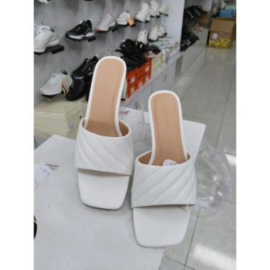Dép nữ 5cm BFW3.088 - Đệm êm, thời trang, giảm giá 425.000 VND, chất liệu cao cấp